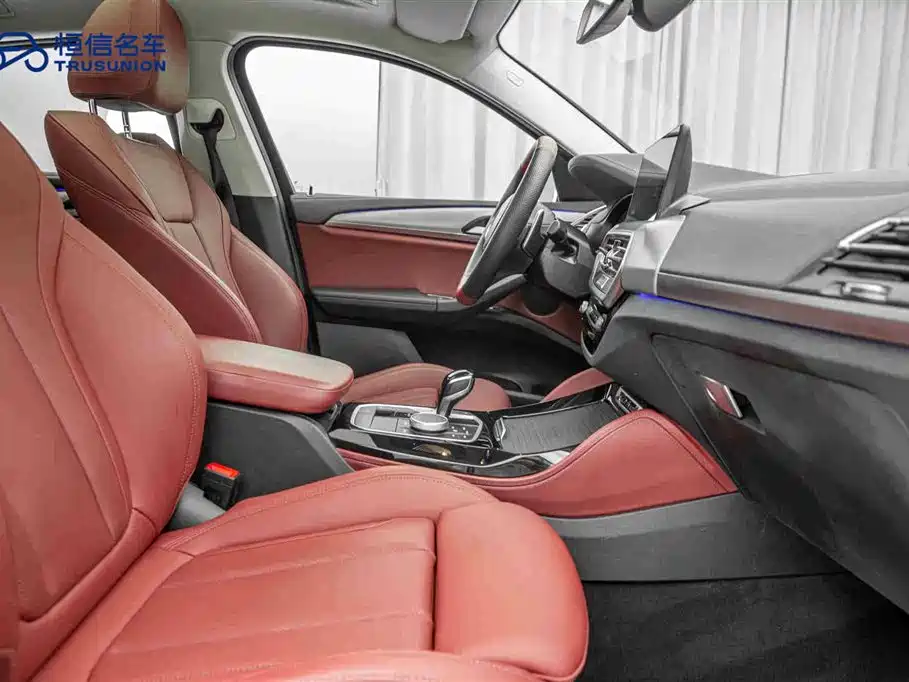 BMW X4 2022 — фото 15