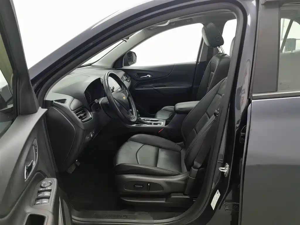 Chevrolet Equinox 2021 — фото 10