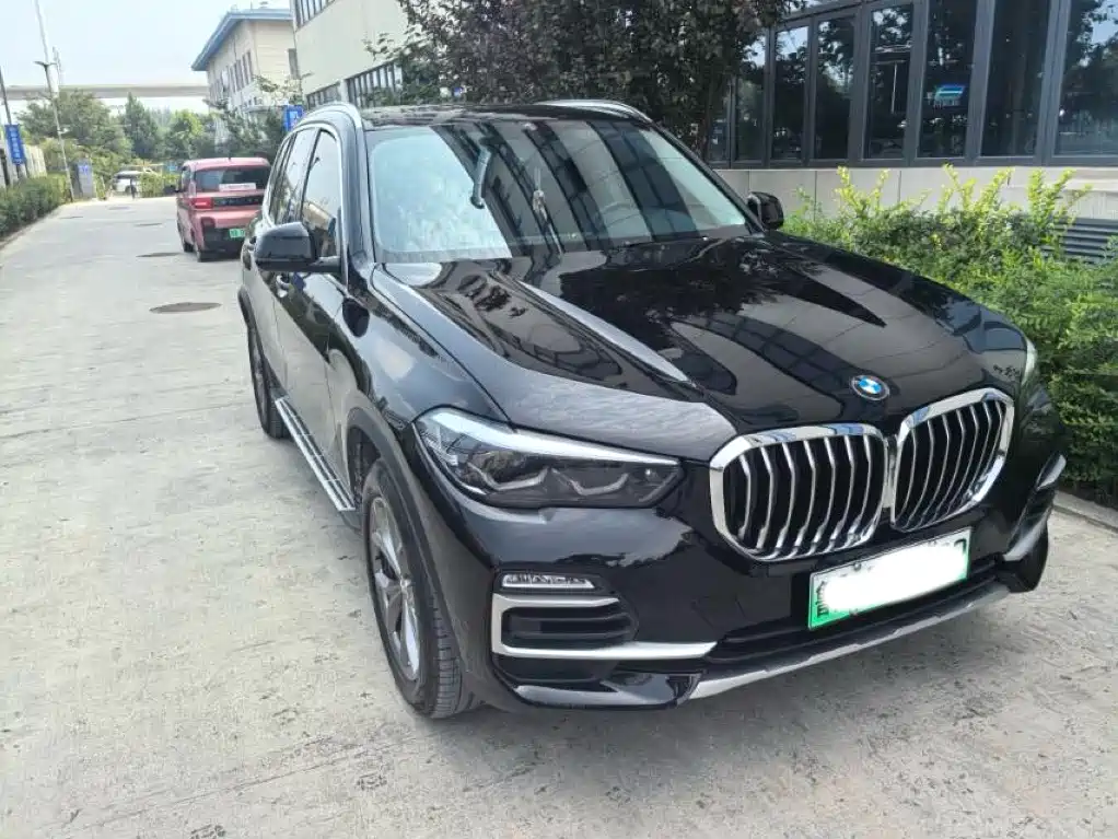 BMW X5 New Energy 2023 — фото 3