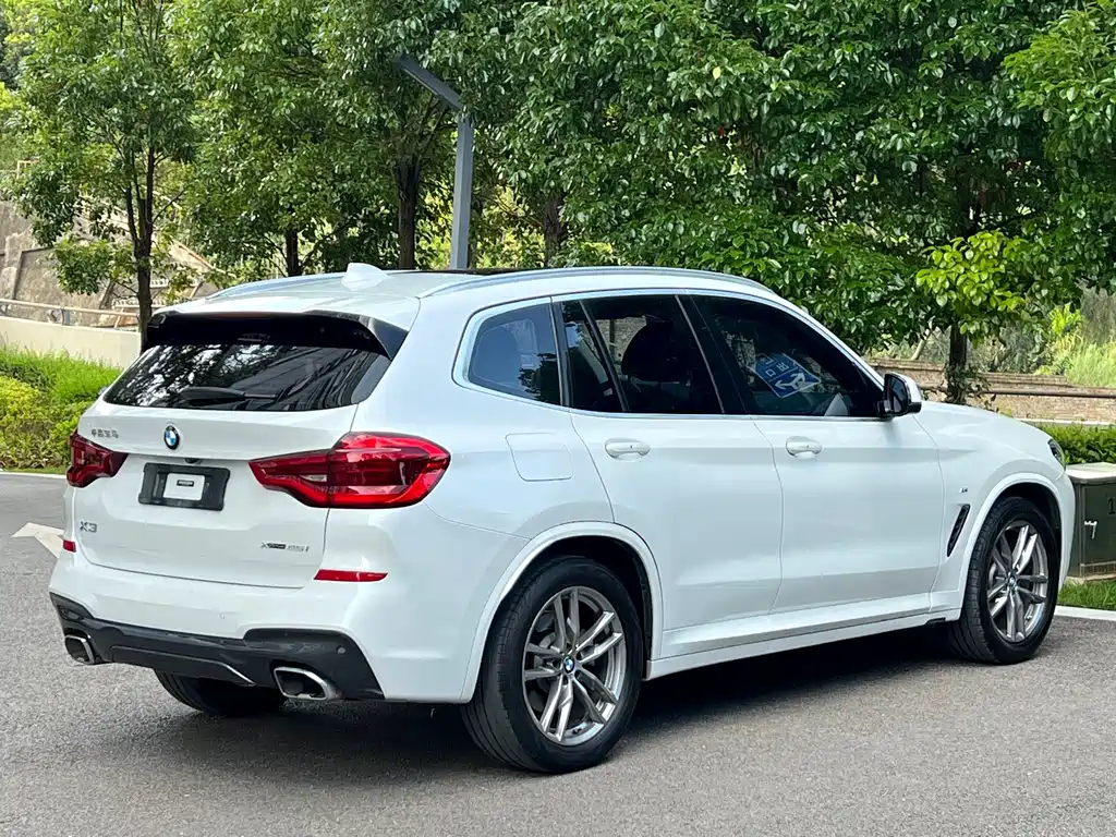 BMW X3 2021 — фото 8