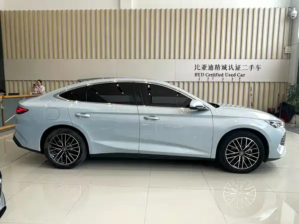 BYD Qin L 2024