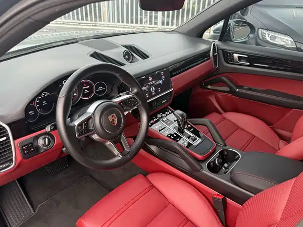Porsche Cayenne 2019