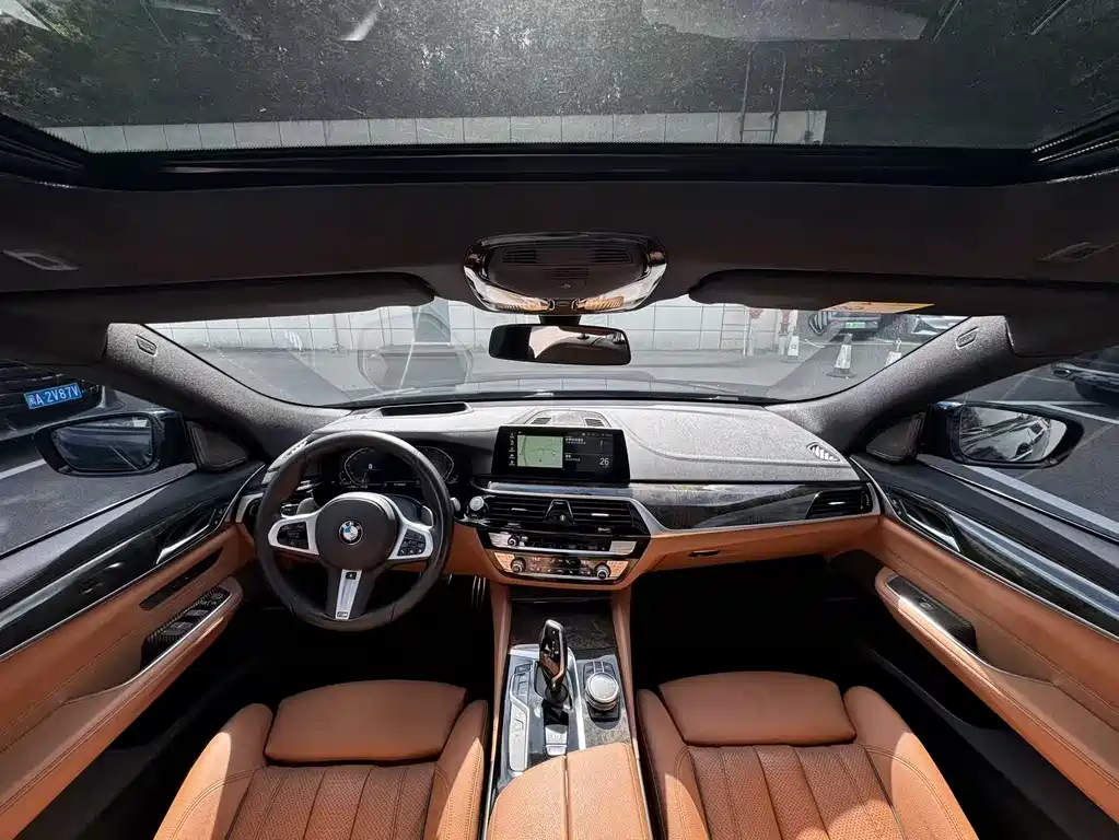 BMW 6 Series GT 2019 — фото 5