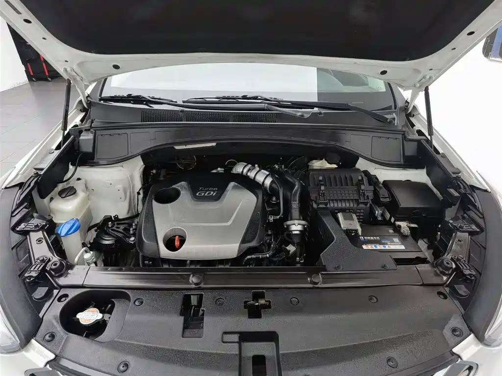 Hyundai Santa Fe 2016