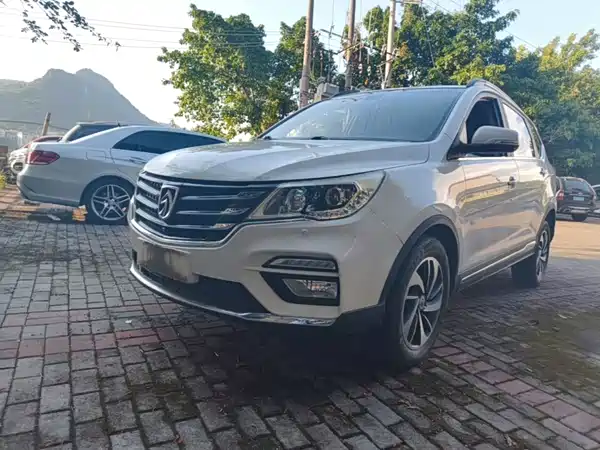 Baojun 560 2018