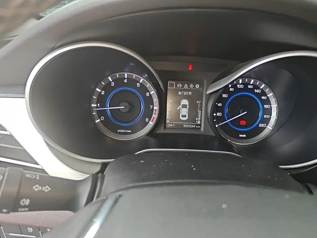 Changan Eado 2018 — фото 12
