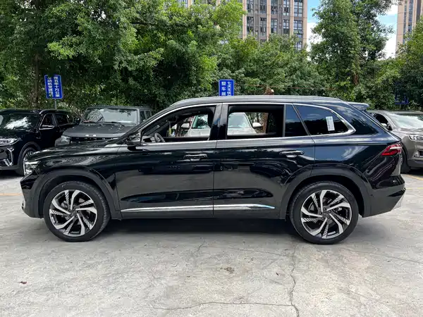 Geely Xingyue L 2023