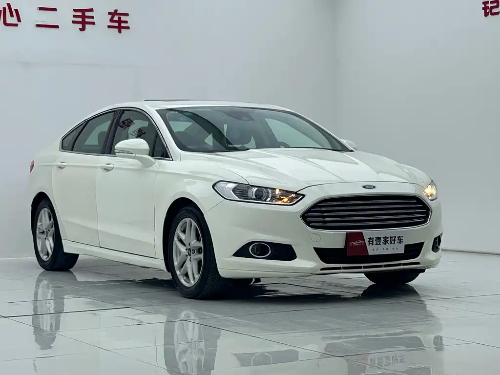 Ford Mondeo 2016 — фото 3
