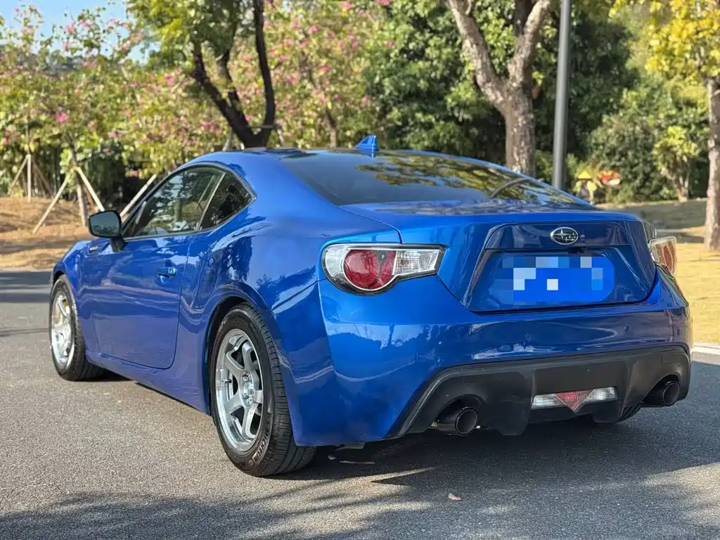 Subaru BRZ 2015 — фото 7