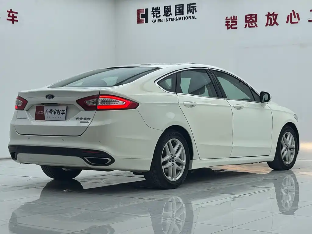 Ford Mondeo 2016 — фото 4