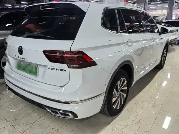 Volkswagen Tiguan L Plug-In Hybrid 2023