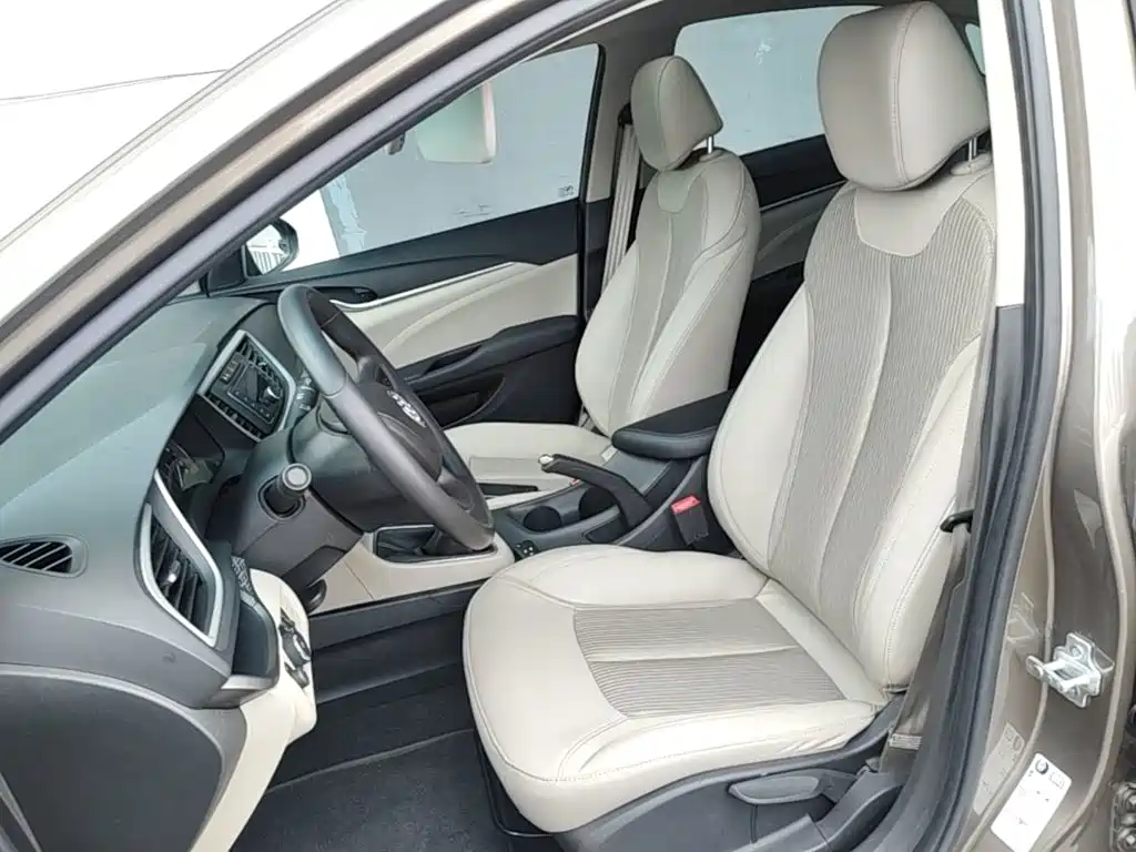 Buick Excelle GT 2016 — фото 15
