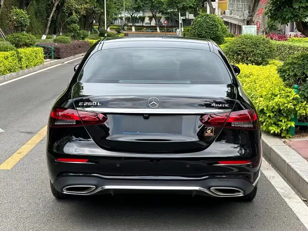 Mercedes-Benz E-Class 2021