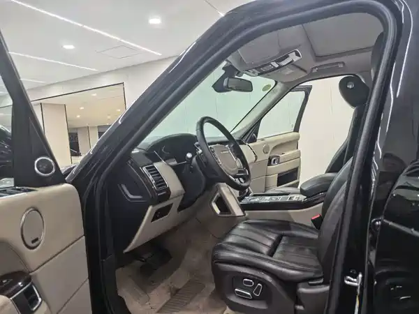 Land Rover Range Rover 2014