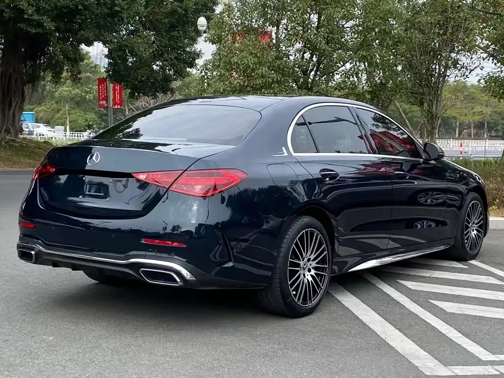 Mercedes-Benz C-Class 2023