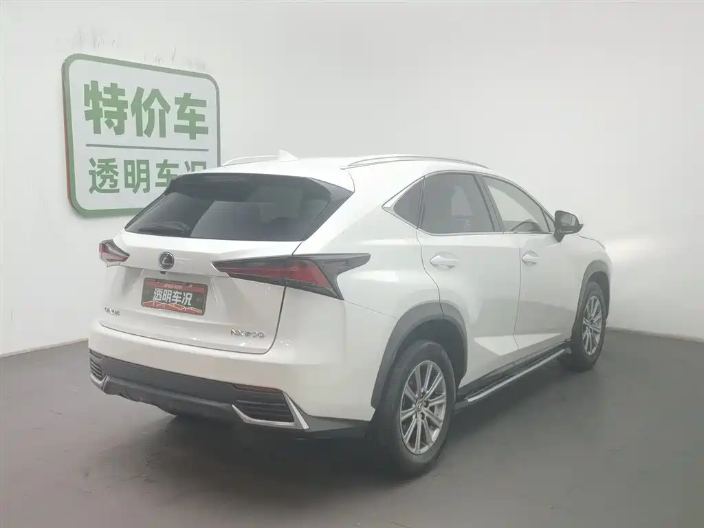 Lexus NX 2018 — фото 2