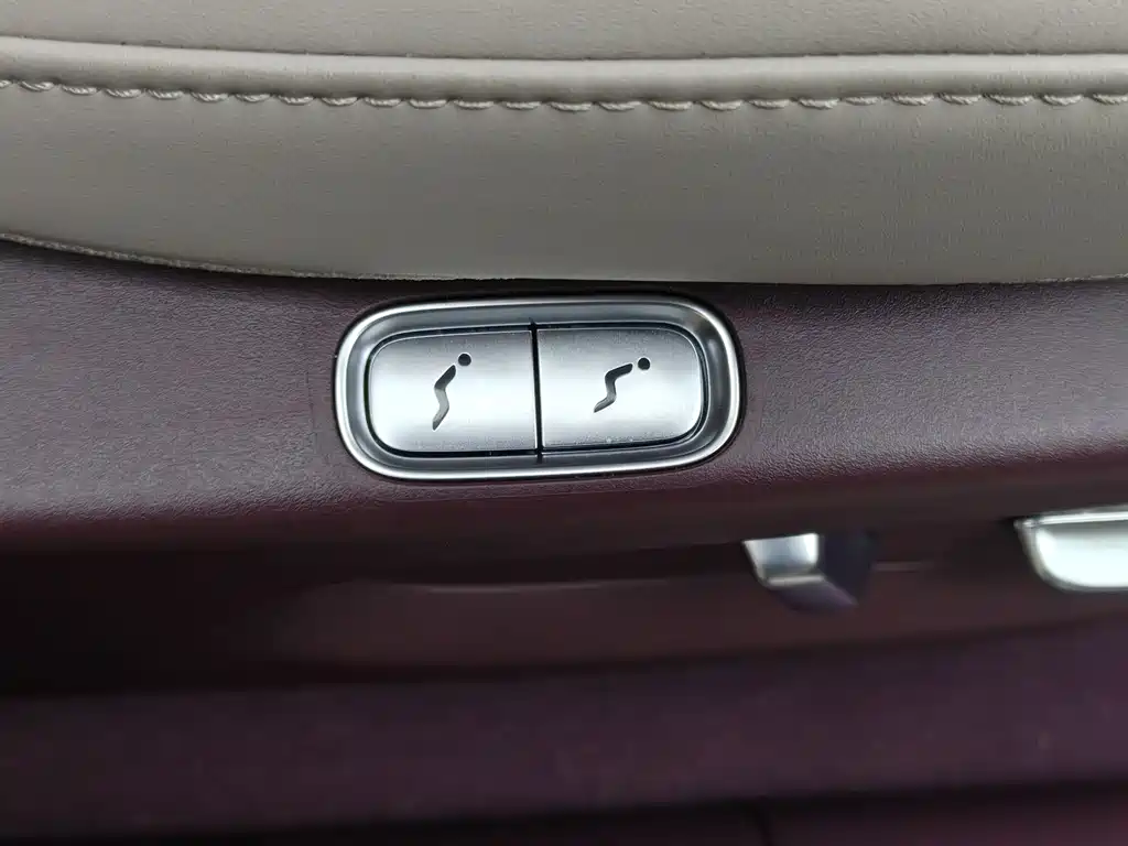 Xiaomi YU7 2025 — фото 19