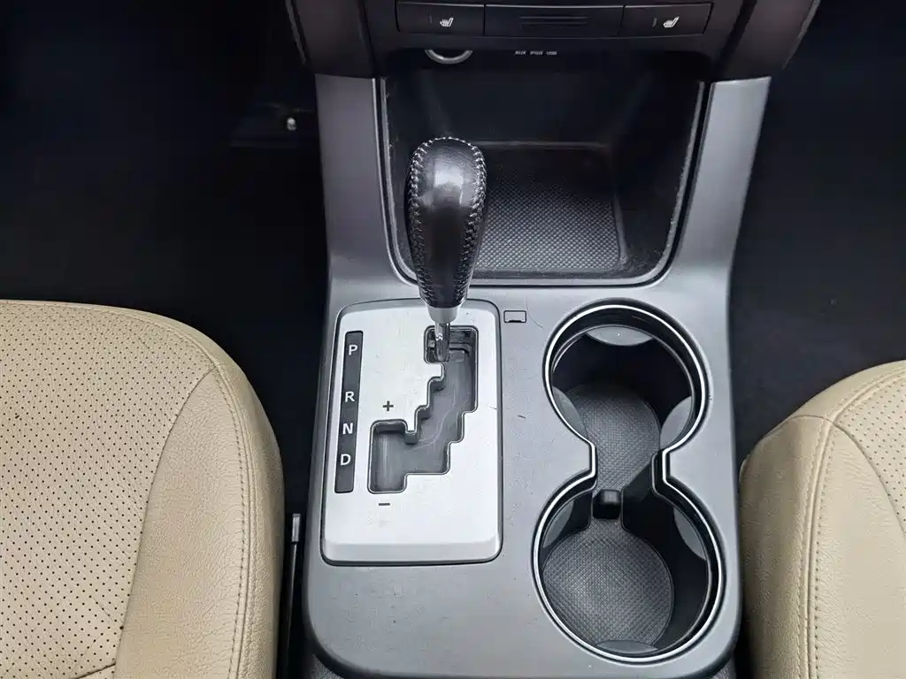 Kia Sorento 2012 — фото 13