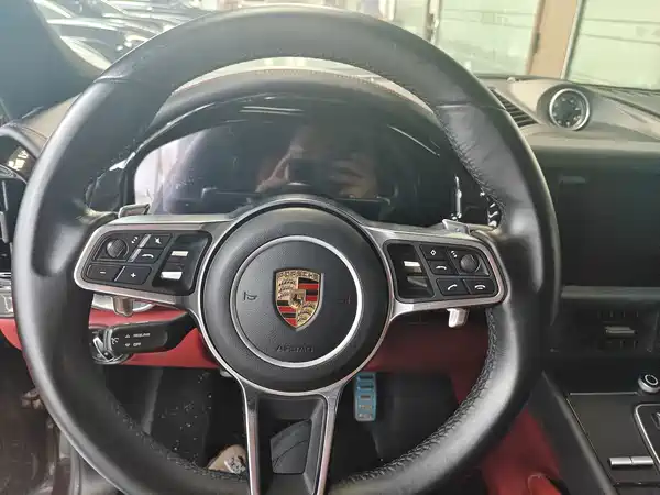 Porsche Cayenne 2014
