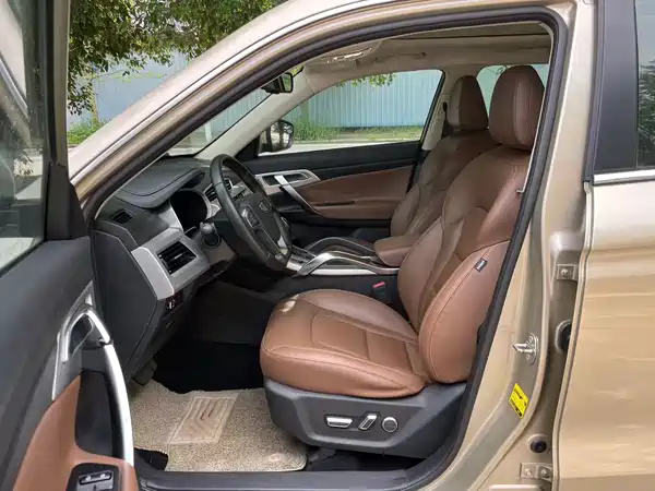 Geely Boyue 2017