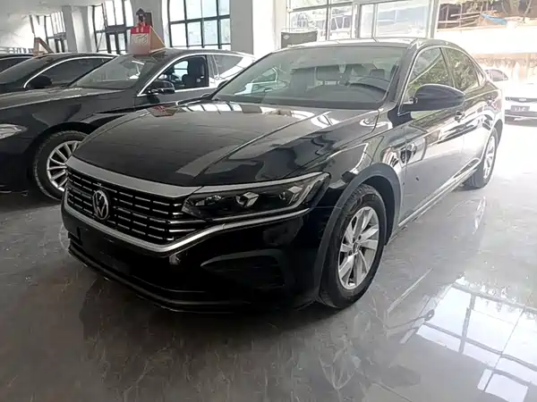 Volkswagen Passat 2022