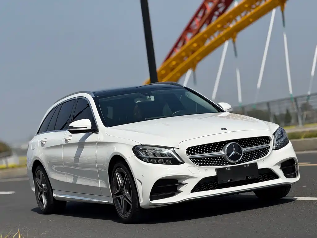 Mercedes-Benz C-Class 2019 — фото 3