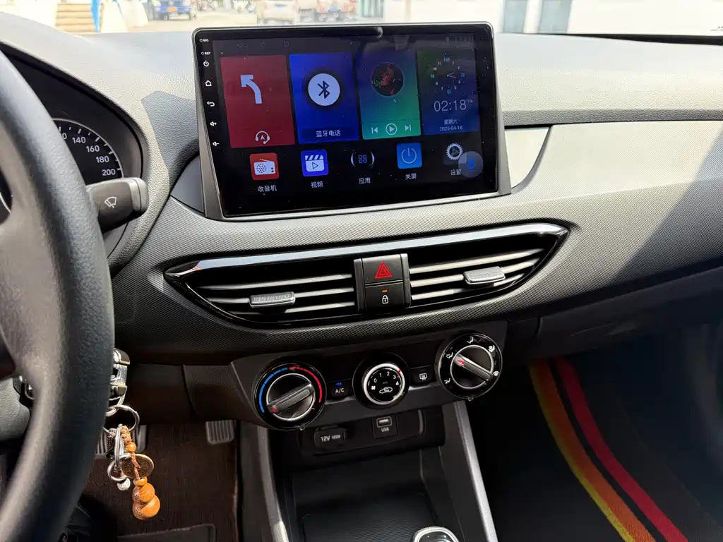 Hyundai Elantra 2022 — фото 15