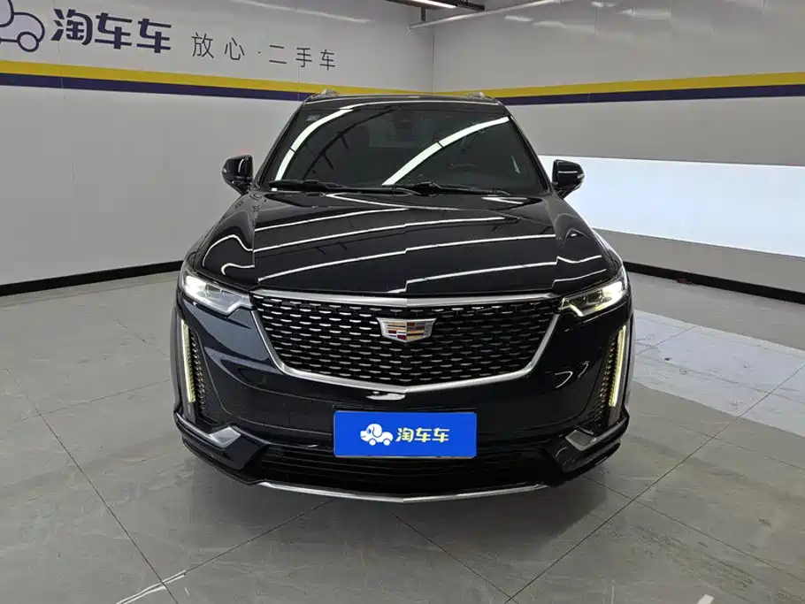 Cadillac XT6 2022 — фото 2