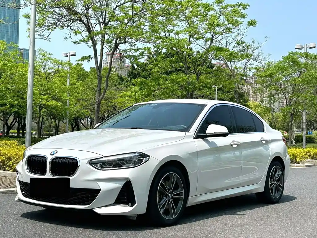 BMW 1 Series 2023