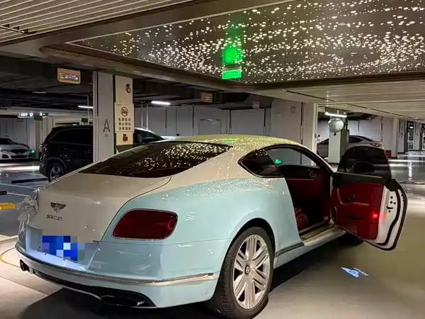 Bentley Continental 2016