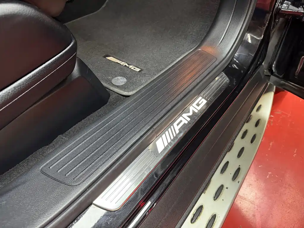 Mercedes-Benz GLE AMG 2016 — фото 21