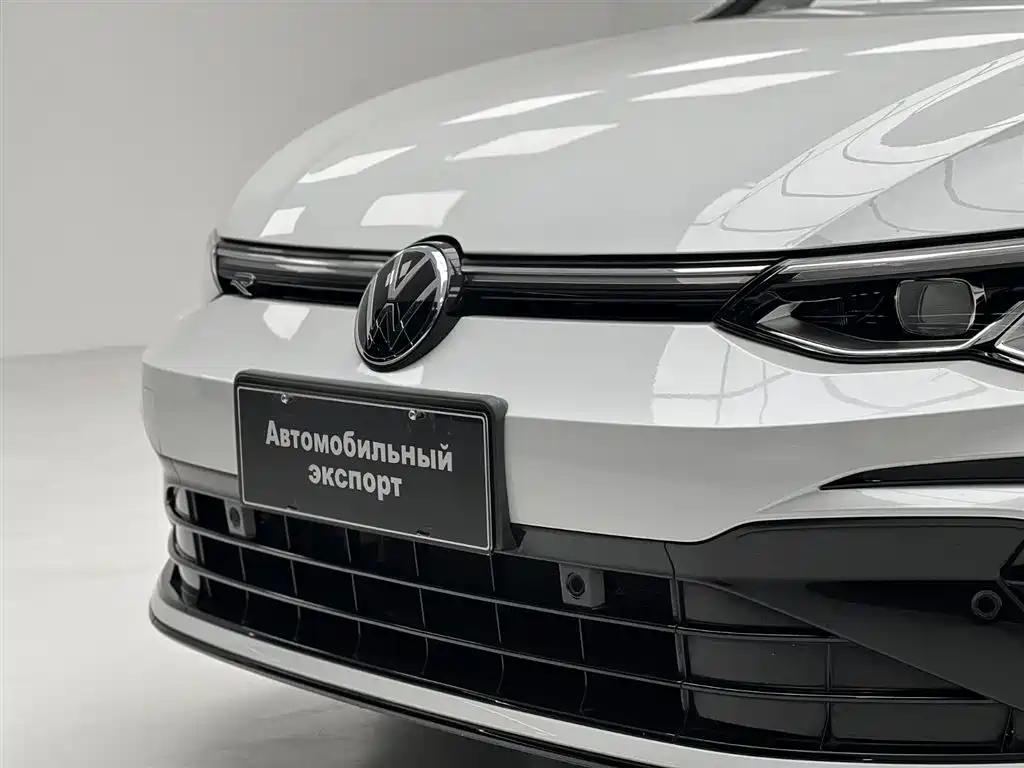 Volkswagen Golf 2023