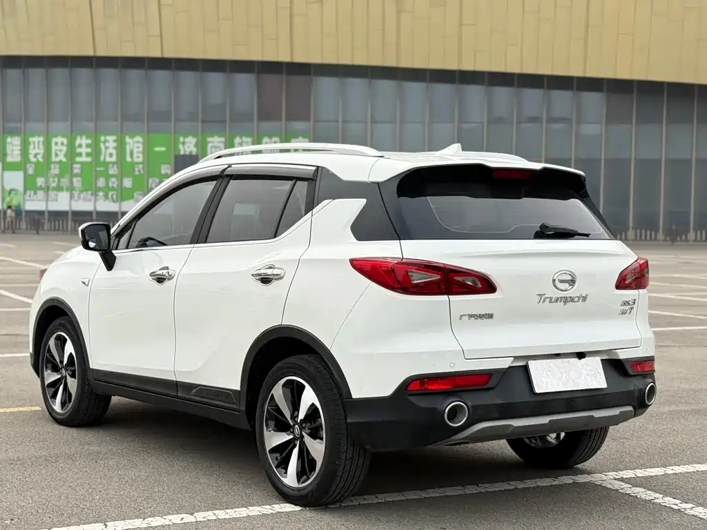 GAC Motor Trumpchi GS3 2018 — фото 9