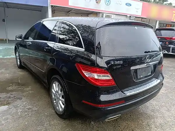 Mercedes-Benz R-Class 2017