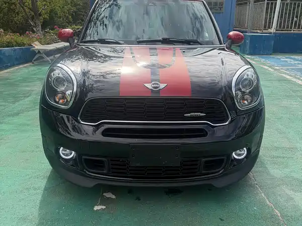 MINI JCW PACEMAN 2014