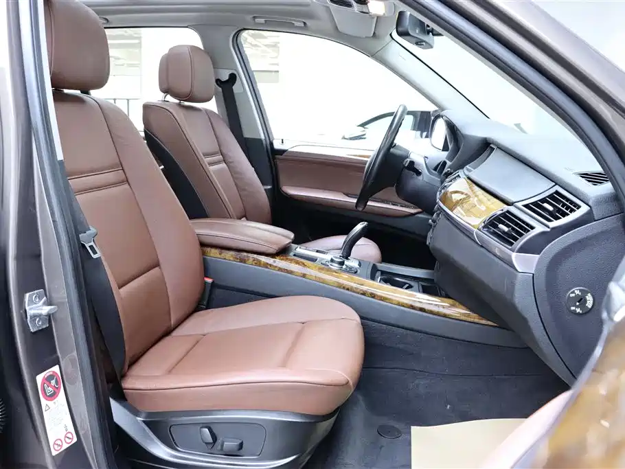 BMW X5 2013 — фото 19