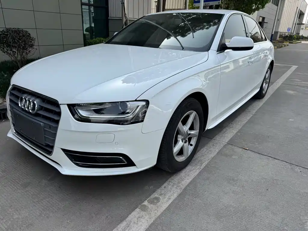 Audi A4L 2016