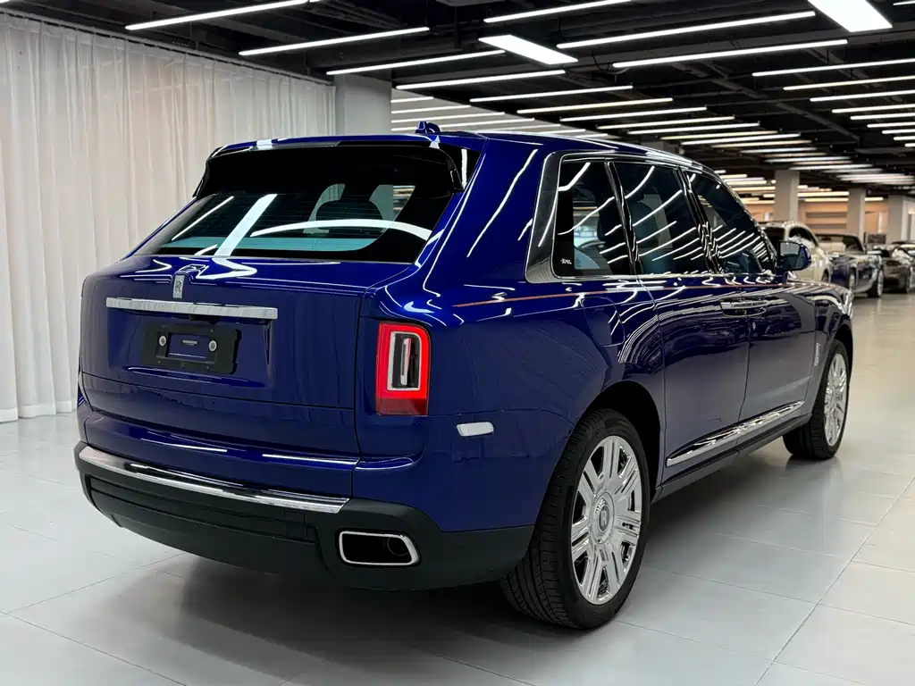 Rolls-Royce Cullinan 2021 — фото 4