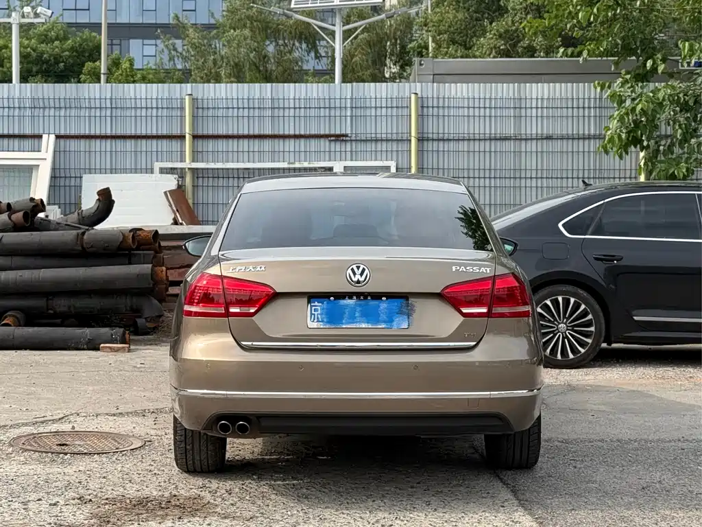 Volkswagen Passat 2015 — фото 5