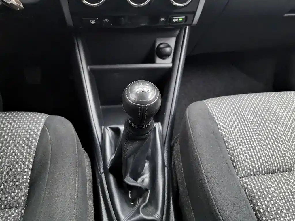 Toyota Vios FS 2018 — фото 13