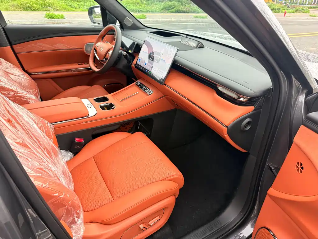 GAC Motor Xiangwang S7 — фото 12