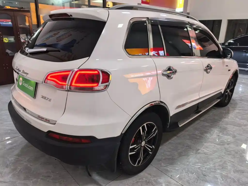 Zotye X5 2016 — фото 7