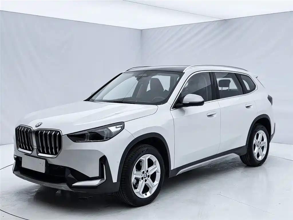 BMW X1 2024 — фото 1