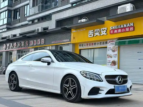 Mercedes-Benz C-Class 2019