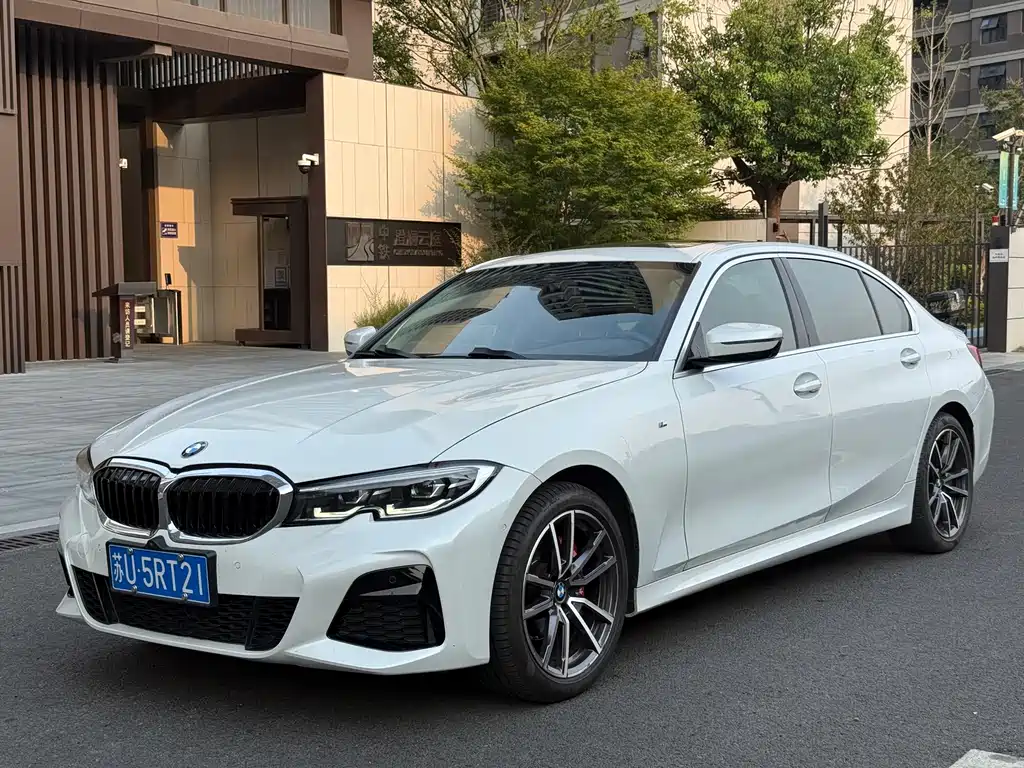 BMW 3 Series 2021