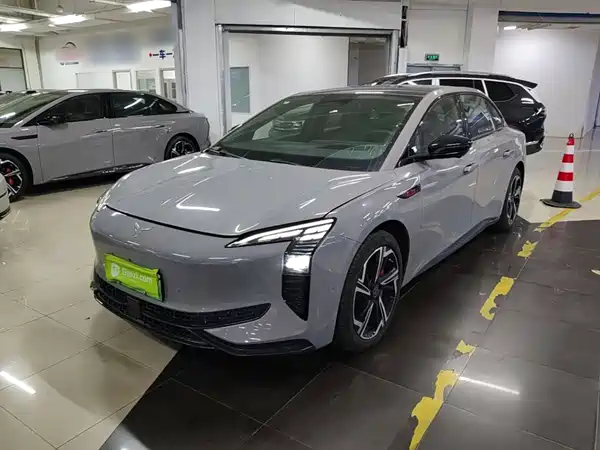 Hongqi EH7 2024