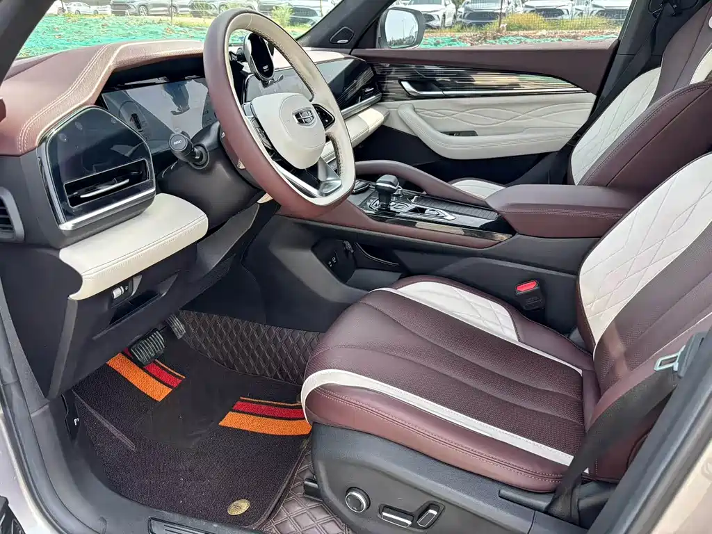 Geely Xingyue L 2023 — фото 4