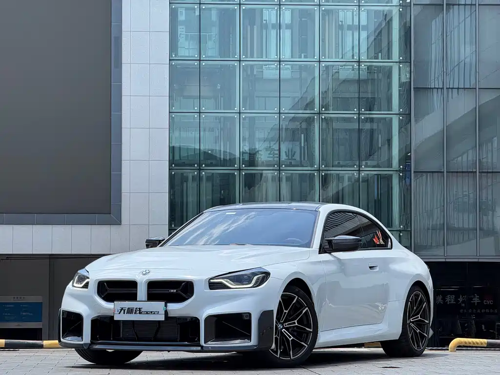BMW M2 2026 — фото 1
