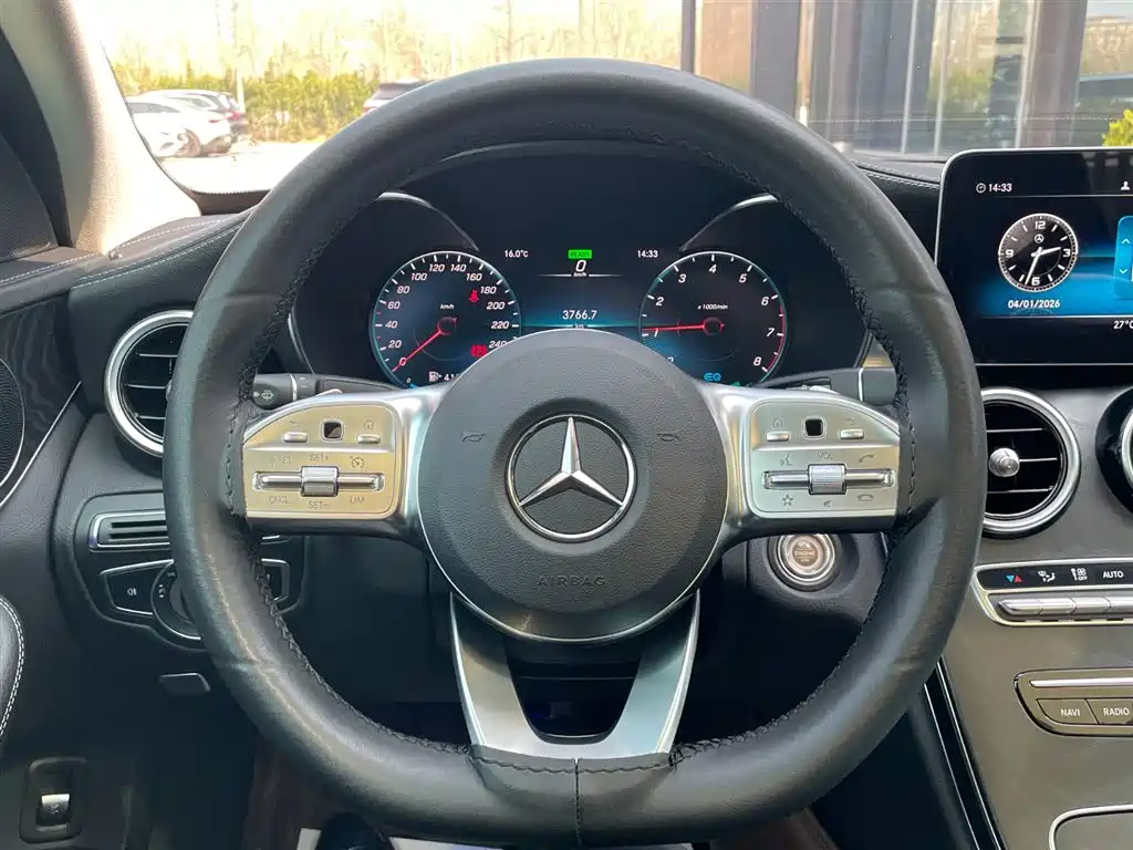 Mercedes-Benz C-Class 2020 — фото 7