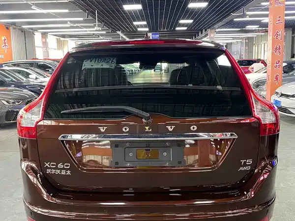 Volvo XC60 2015
